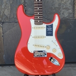 Fender Player II Stratocaster®, Rosewood Fingerboard, Coral Red