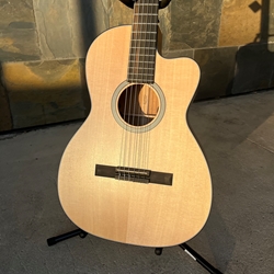 Martin 000C12-16E Nylon String Guitar