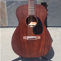 Acoustic Guitars, Martin, Martin 00-15M All Solid Mahogany Acoustic Guitar