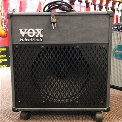 Used Vox AD30VTXL Valvetronix Modeling Guitar Amplifier